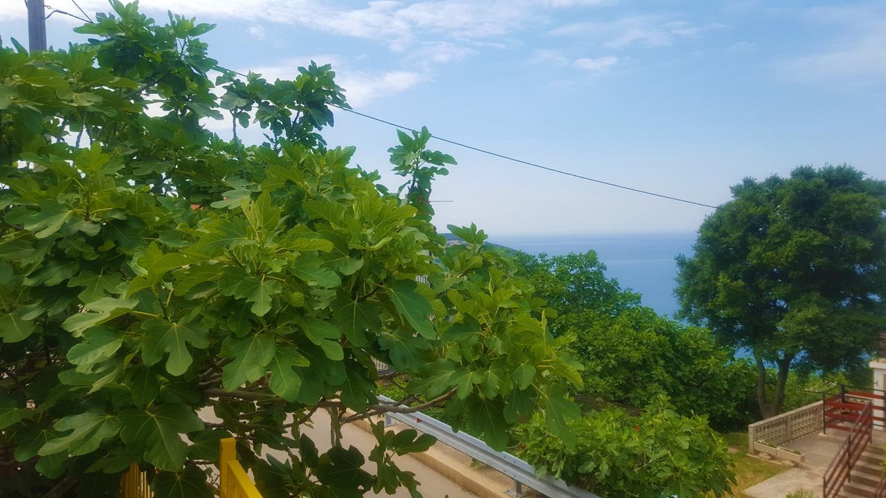 Apartment Laura Stara Baska
